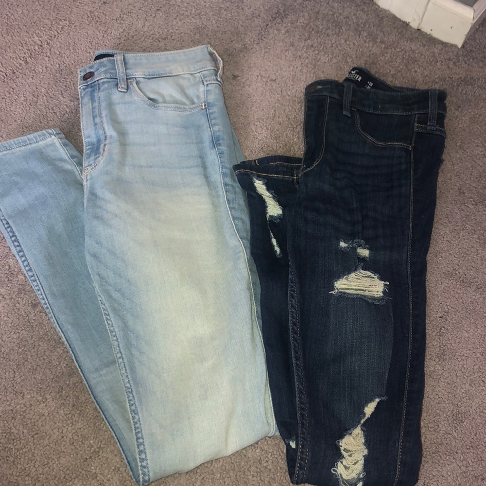 BUNDLE OF HOLLISTER JEANS